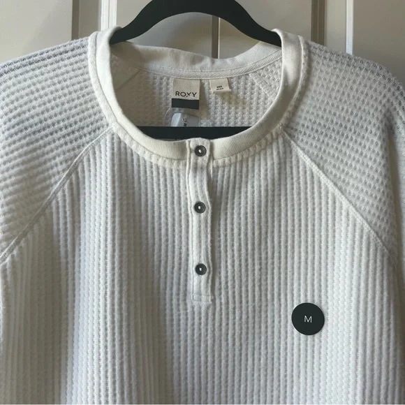 NWT ROXY Take It Home Cozy Waffle Knit Sweatshirt size Medium, White - Picture 4 of 10